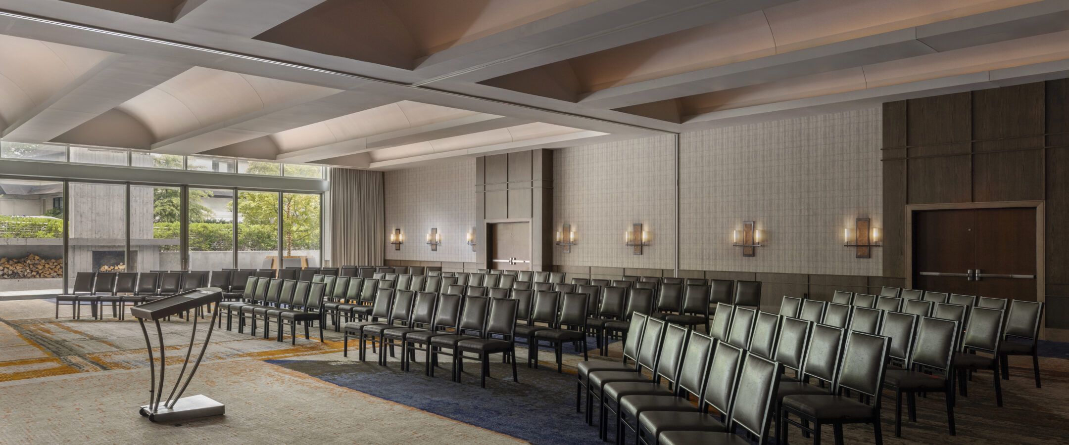 The Tess Large Group Meeting Space